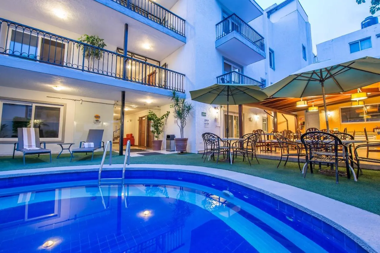 Del Marques Hotel And Suites Guadalajara 4*,