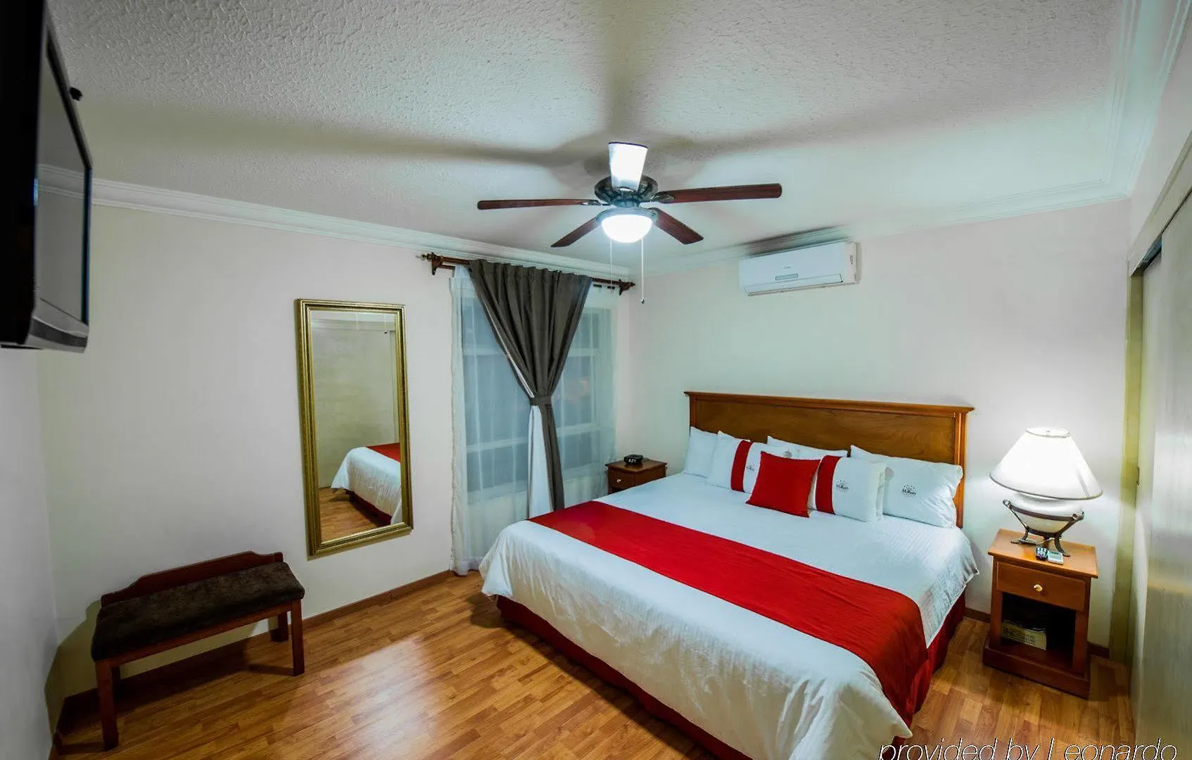 Del Marques Hotel&Suites Guadalajara Hotel